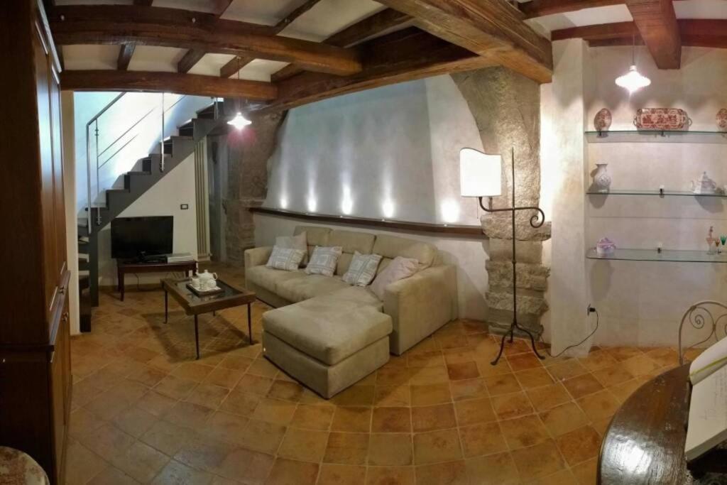 Santa Maria Ad Valetudinarium Apartamento Abbadia San Salvator Exterior foto